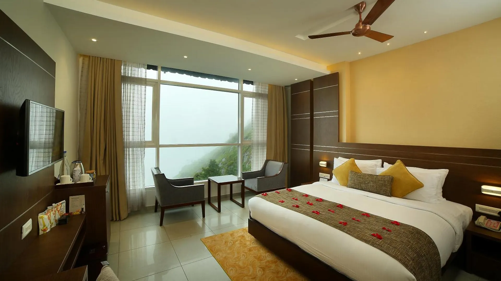 Blanket Hotel & Spa Munnar 5*,  India